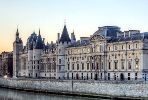 la-conciergerie-1024x576.jpg